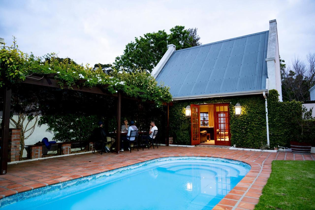 Noordhoek Village Hotel Kültér fotó
