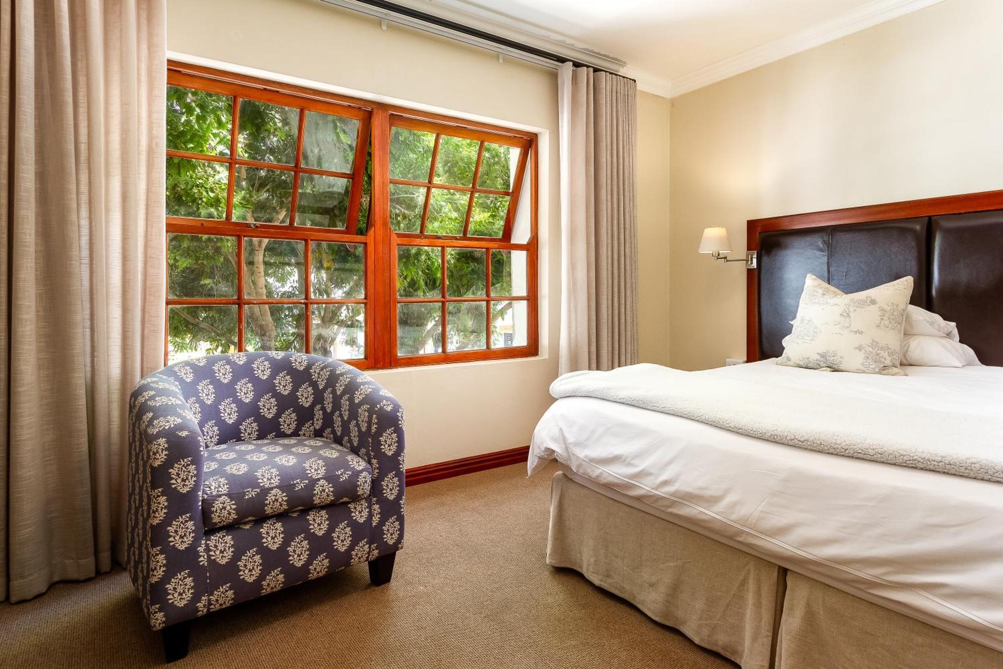 Noordhoek Village Hotel Kültér fotó