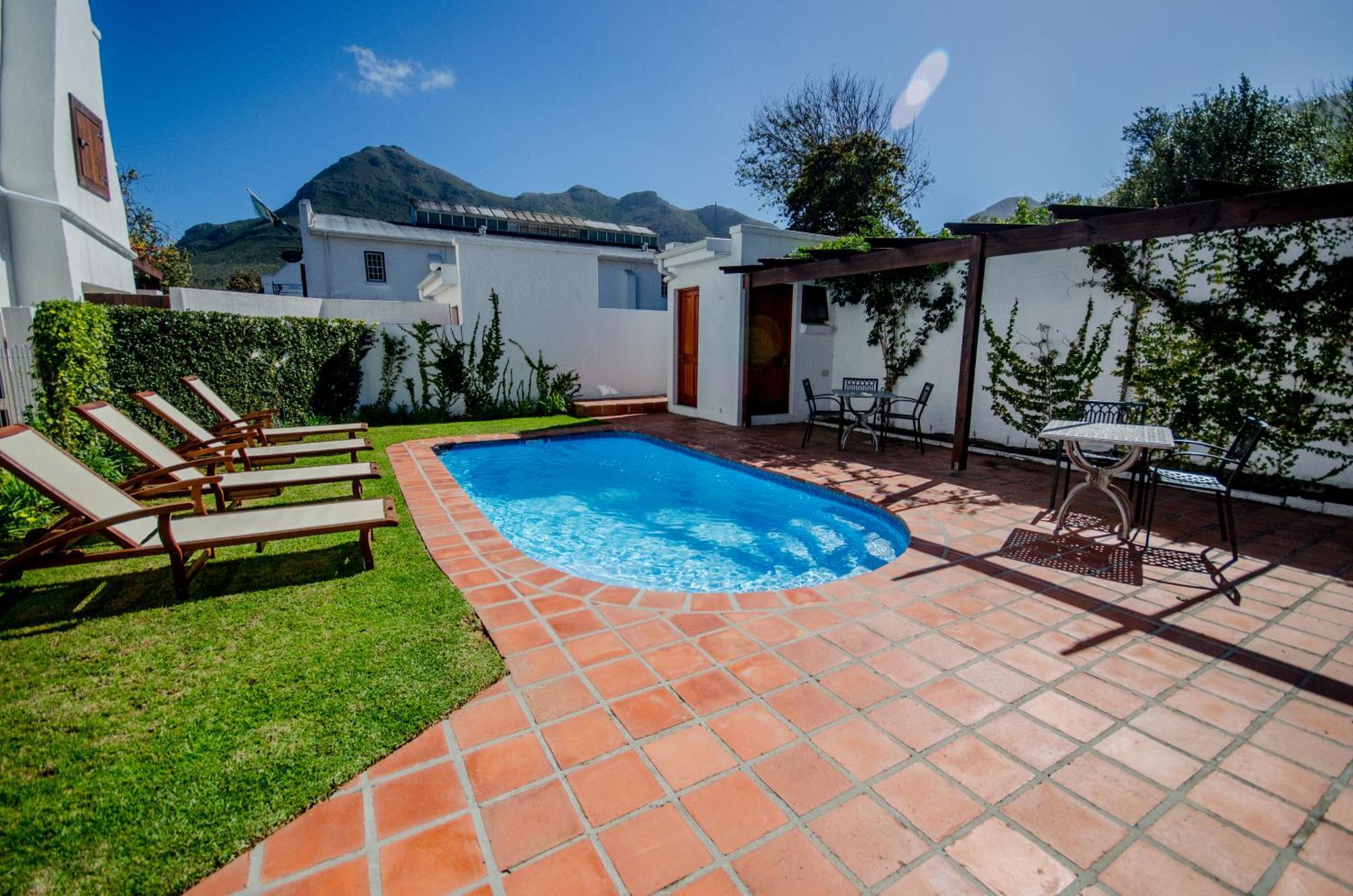 Noordhoek Village Hotel Kültér fotó